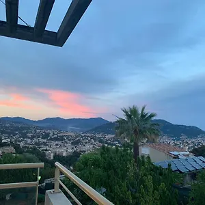 https://colocation-de-vacances.fr-provencehotel.com